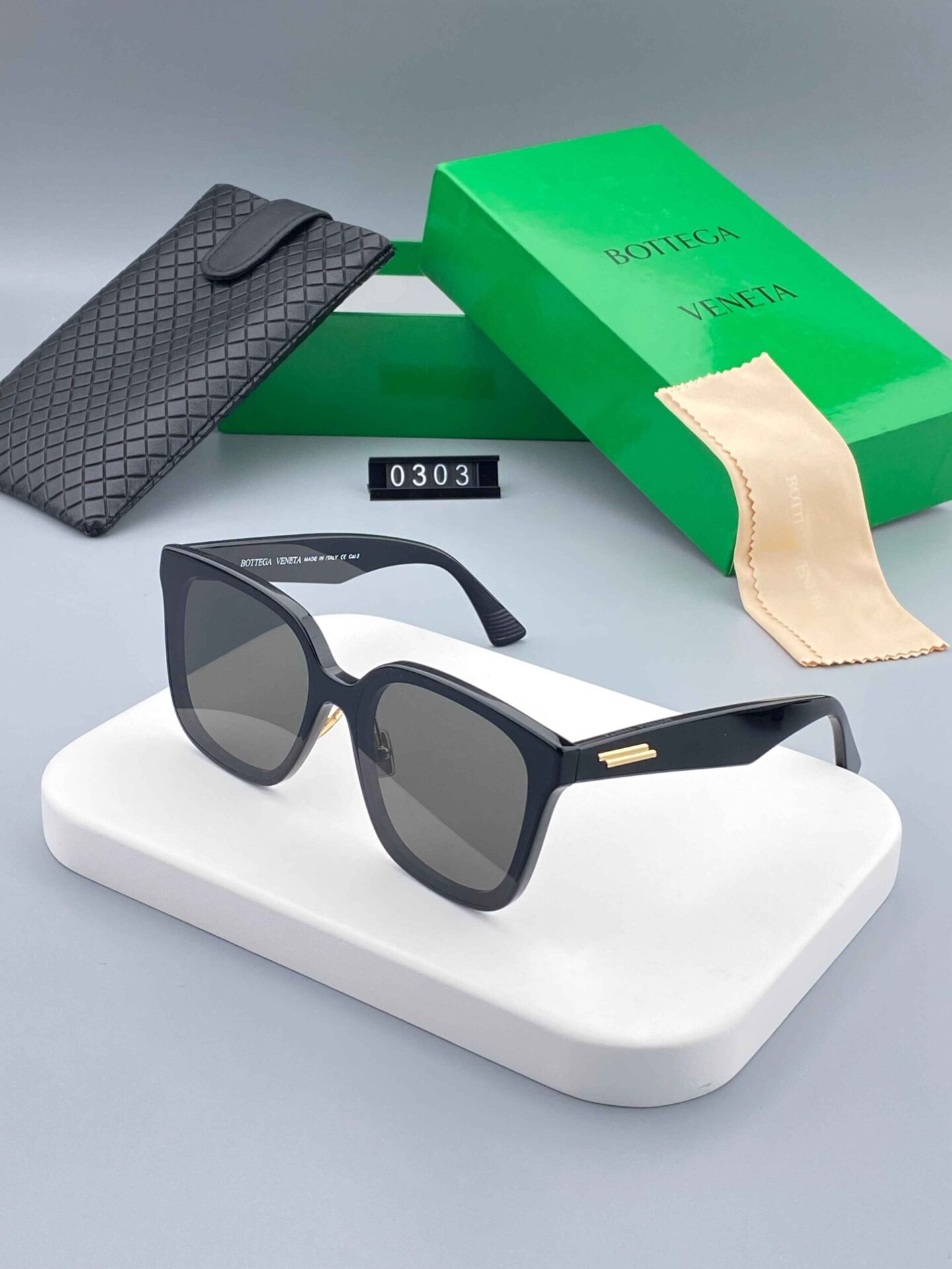 خرید عینک یونیسکس، انواع عینک آفتابی برند unisex - فروشگاه خرید عینک یونیسکس، انواع عینک آفتابی برند unisex - فروشگاه