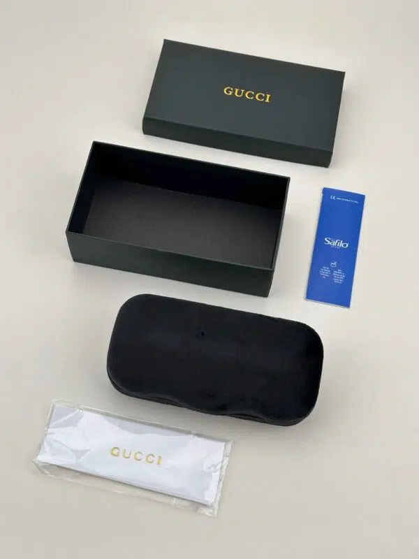 gucci-black-case