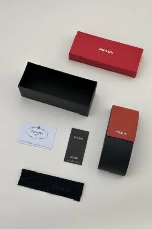 prada-red